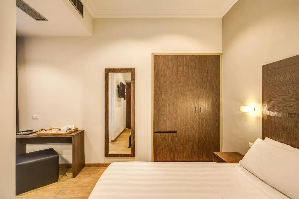 Double or Twin DELUXE Room, Rome Garden, Rome