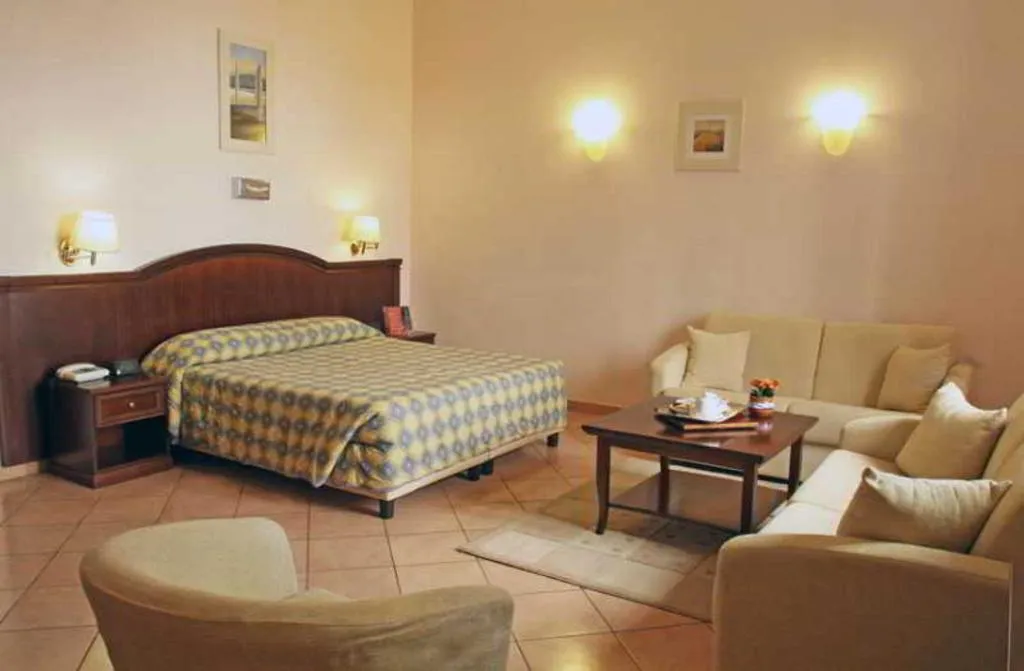 TRIPLE STANDARD Room, San Marco, Rome