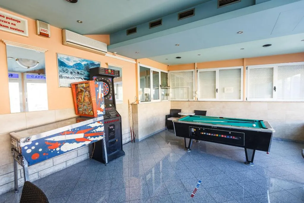 Sports and Entertainment, Guesthouse Varnica, Split