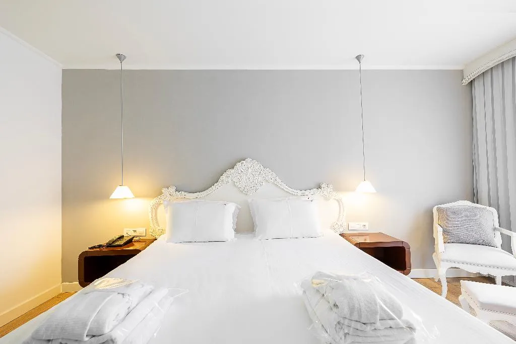SINGLE STANDARD Room, Beyond, Izmir