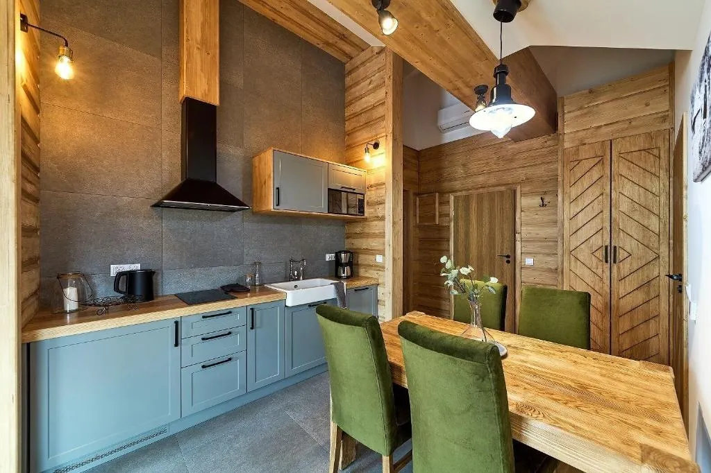 Room, ApartHotel Giewont, Krakow