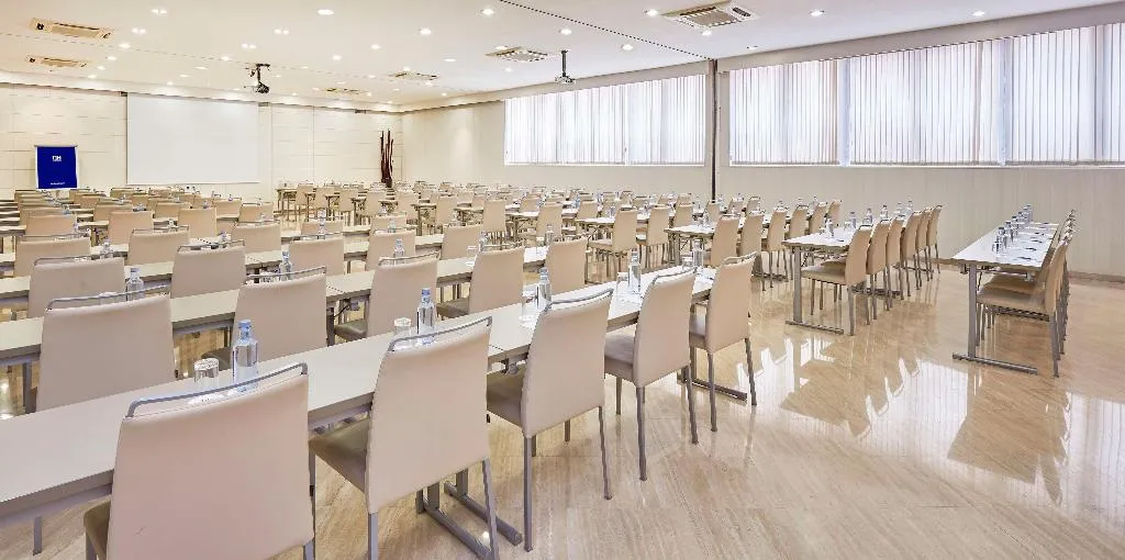 Conferences, NH Barcelona Stadium, Barcelona