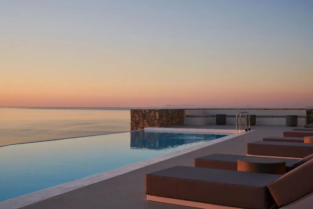 Sports and Entertainment, Radisson Blu Euphoria Resort, Mykonos