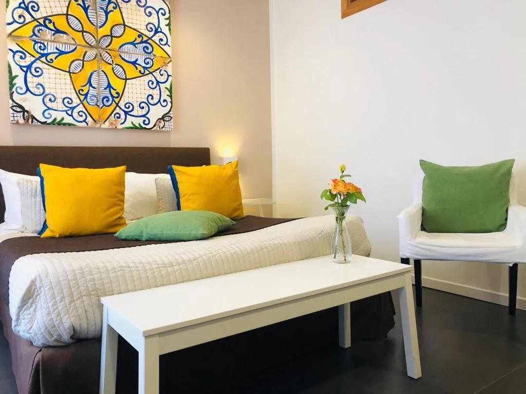 Room, Antichi Colori, Palermo