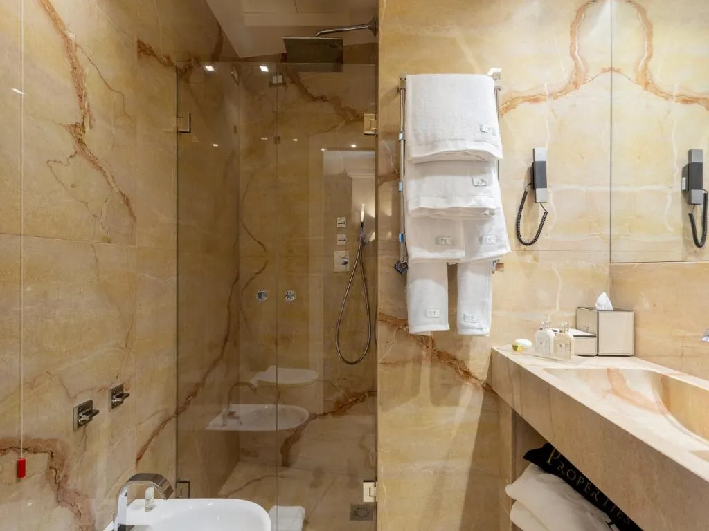 DOUBLE COMFORT Room, Grand Hotel Des Étrangers, Catania