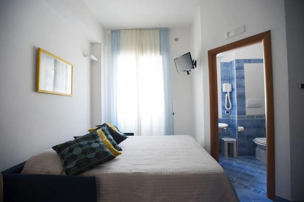 Room, Residence Panoramic, Naples