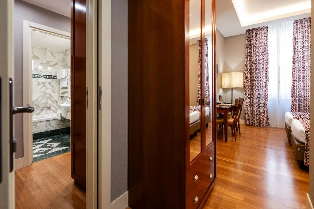 FAMILY ROOM CLASSIC Room, Delle Nazioni, Rome