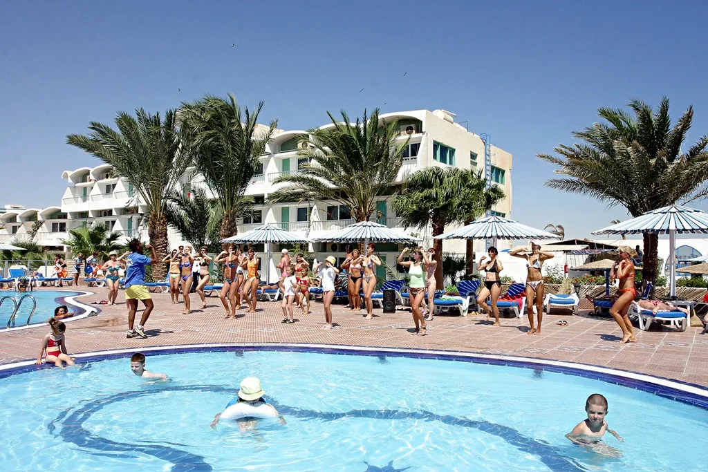Sports and Entertainment, Empire Inn, Red Sea Riviera
