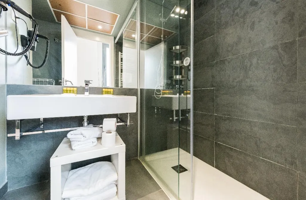 Room, Apartamentos Madrid Puerta del Sol, Madrid