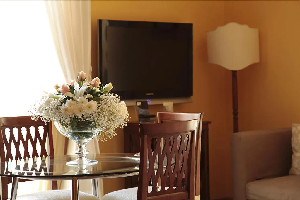 Room, B&B Orsini46, Naples