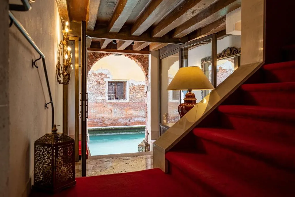 General view, Bel Sito e Berlino, Venice