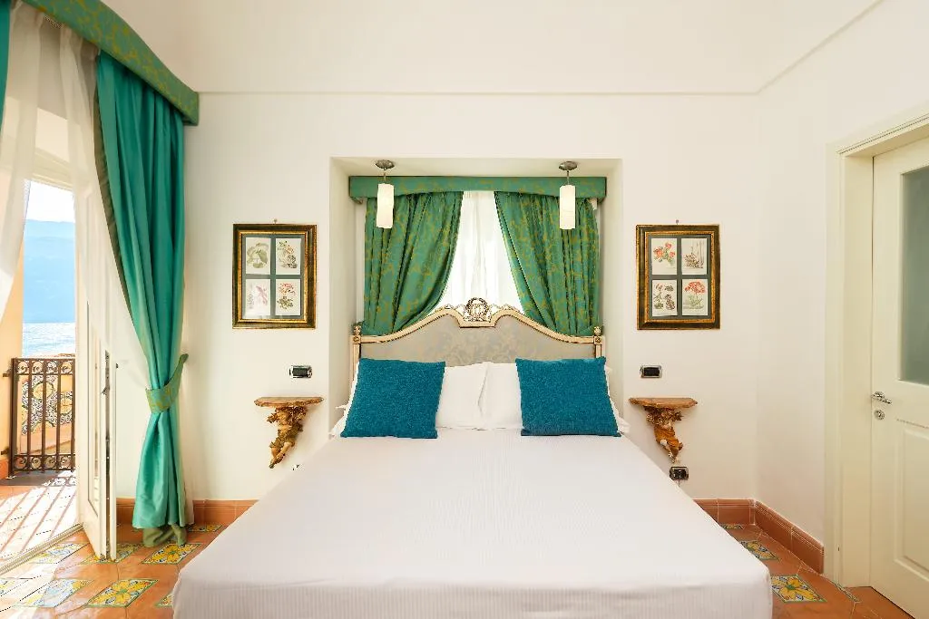 DOUBLE STANDARD Room, Botanico San Lazzaro, Naples