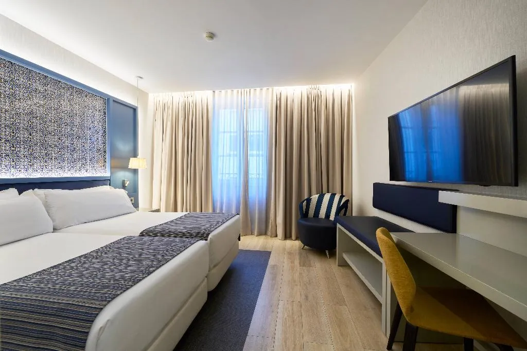Double or Twin STANDARD Room, Catalonia Porto, Porto