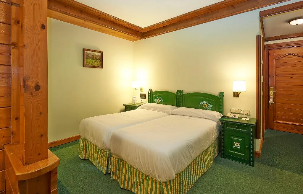 Double or Twin COMFORT Room, Grevol Spa, Costa Brava