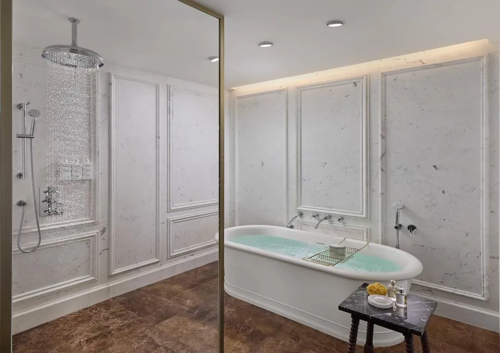 JUNIOR SUITE STANDARD Room, Mandarin Oriental Ritz, Madrid, Madrid