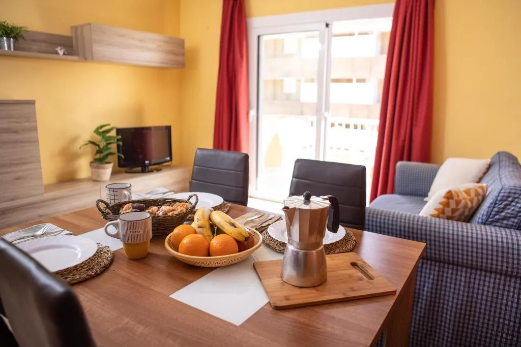 Room, Apartamentos Els Salats Estartit, Costa Brava