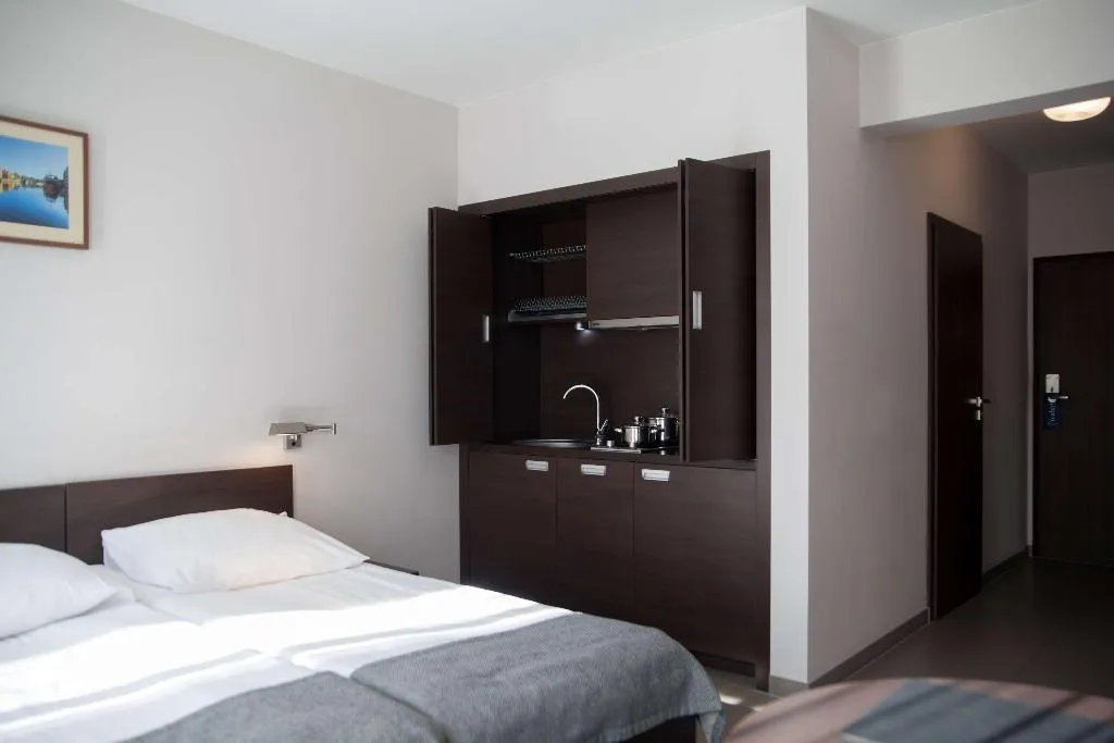 Room, Golden Tulip Gdansk Residence, Gdansk