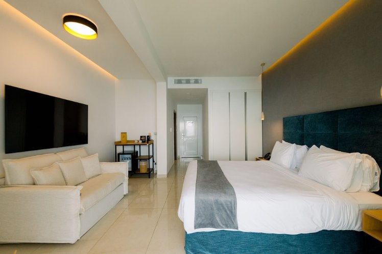 Ray Hotel, Corfu