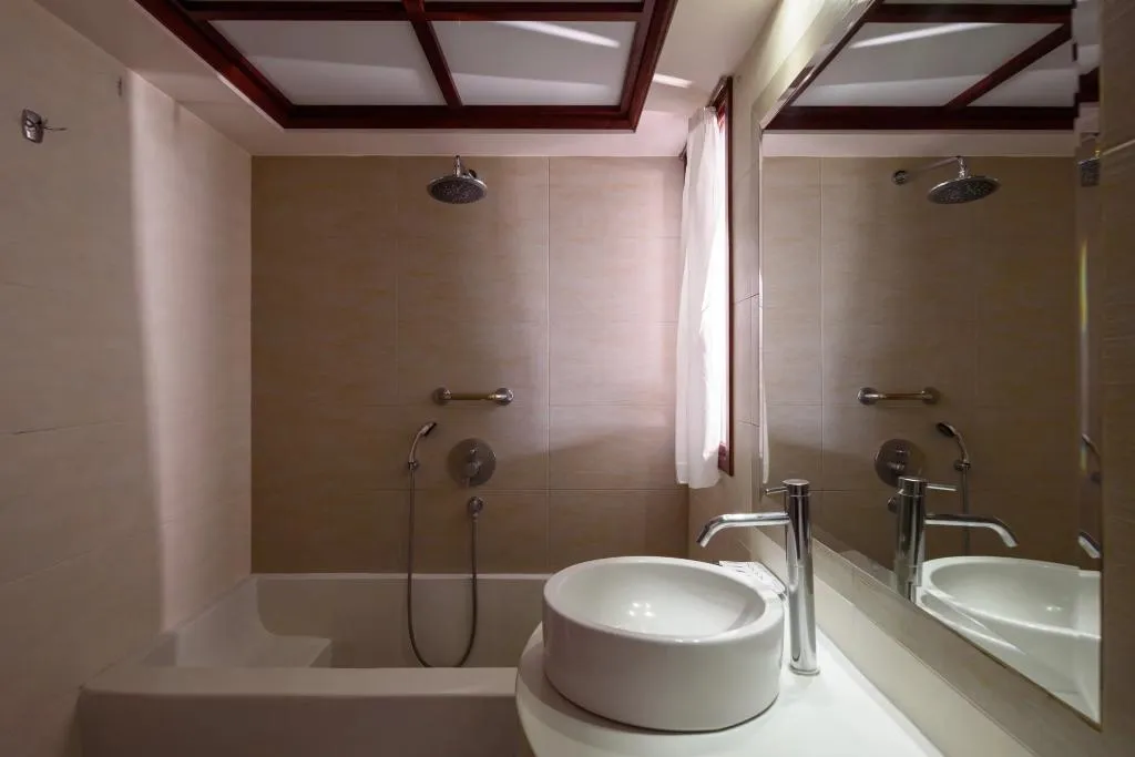 DOUBLE SUPERIOR Room, Veggera Hotel, Santorini