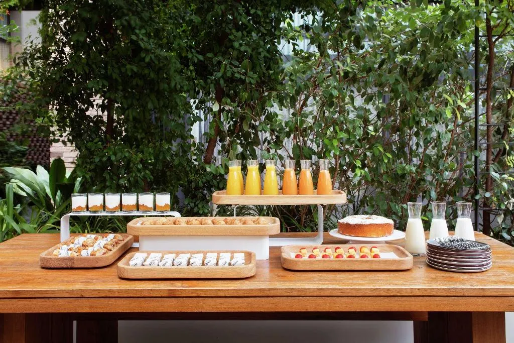 Restaurant, Alexandra Barcelona, Curio Collection by Hilton, Barcelona