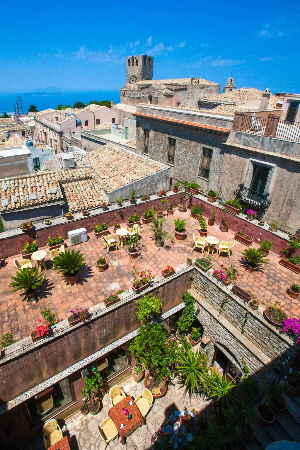General view, Hotel Elimo, Palermo