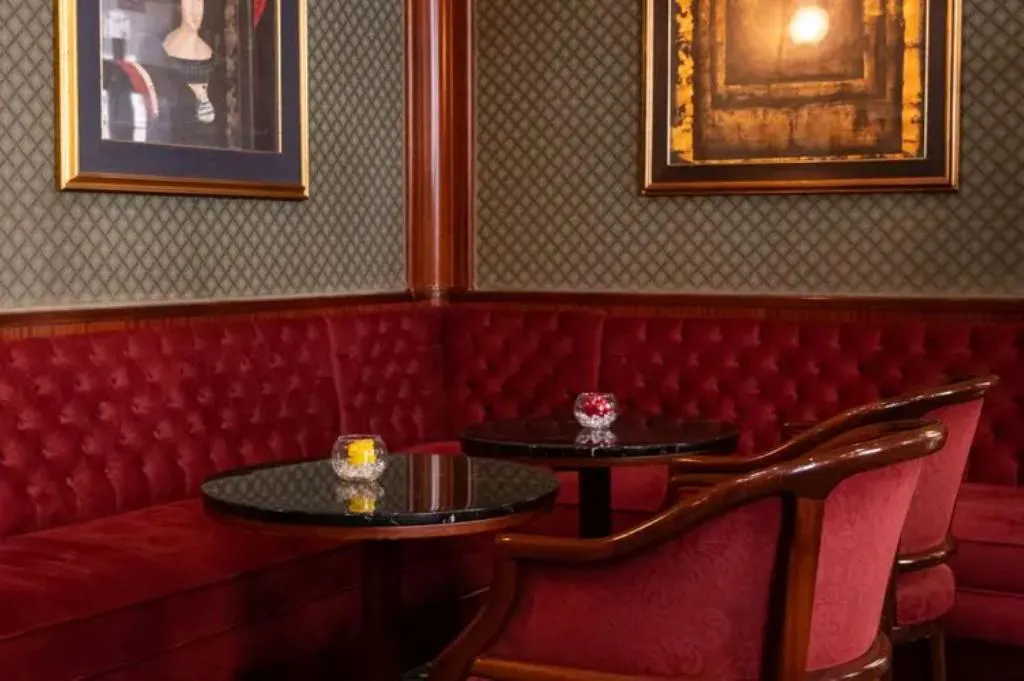 Bar, Room Select Mecenate Palace, Rome
