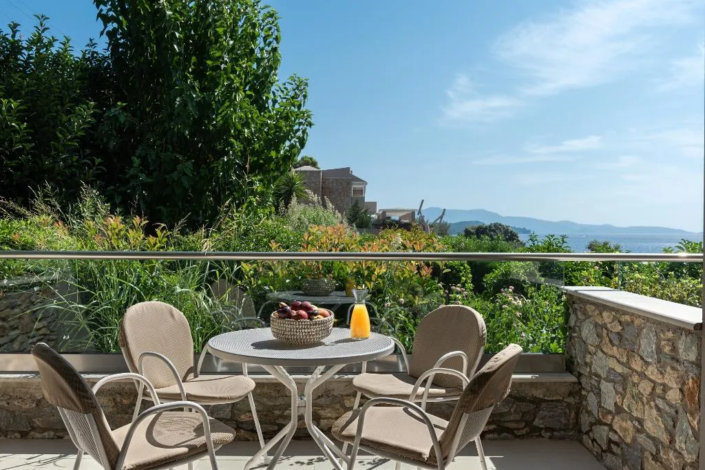 FAMILY ROOM SEA VIEW TWO BEDROOMS Room, Kassandra Bay Resort, Suites & SPA, Skiathos