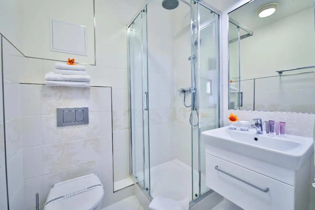 TRIPLE STANDARD Room, Belvedere Hotel Prague, Prague