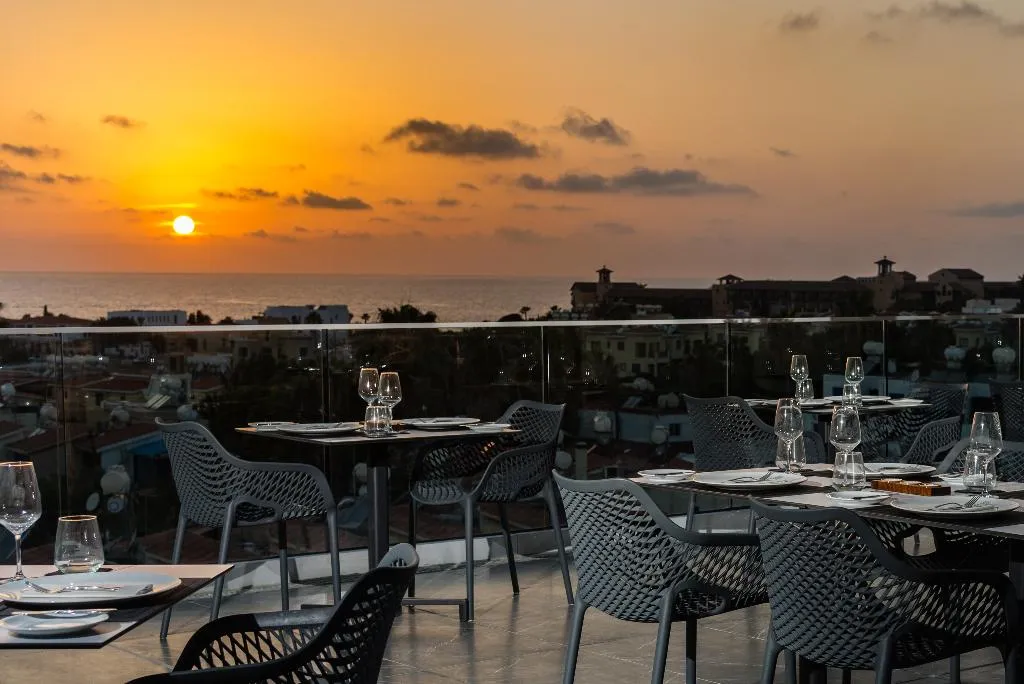 Restaurant, Kefalos Damon Hotel Apts, Cyprus