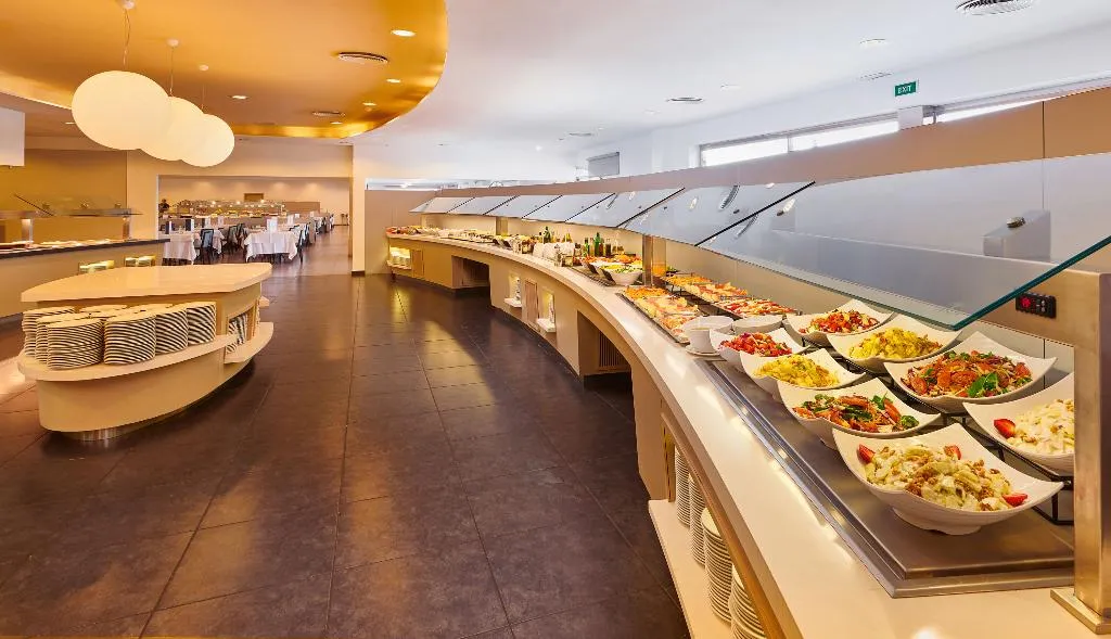 Restaurant, Hipotels Mediterraneo Club, Majorca