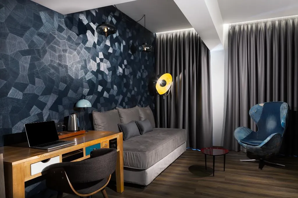JUNIOR SUITE WITH BALCONY Room, 36O Degrees Pop Art, Athens