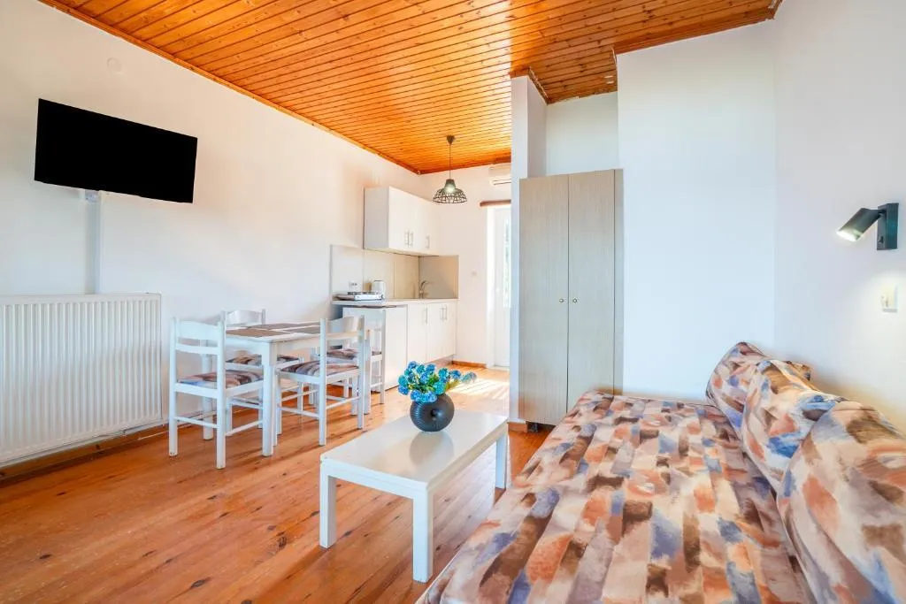 APARTMENT STANDARD Room, Saint Peter Bay Aparthotel, Corfu