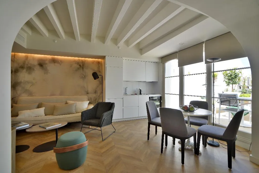 APARTMENT WITH TERRACE Room, Plaza Mina Suites, Costa De La Luz