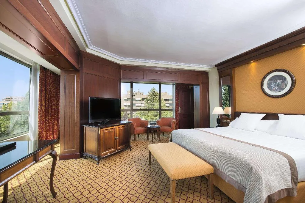 SUITE STANDARD Room, Melia Barajas, Madrid