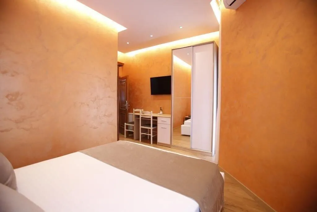 Room, Akropoli Hotel, Durres