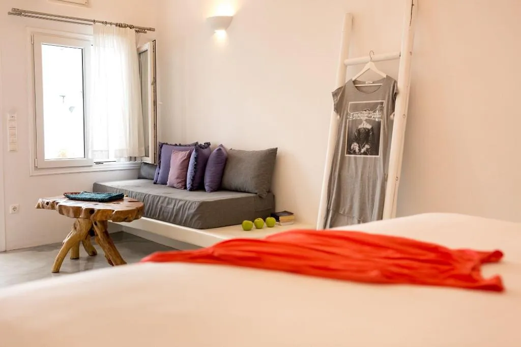 Room, Flaskos Suites, Mykonos