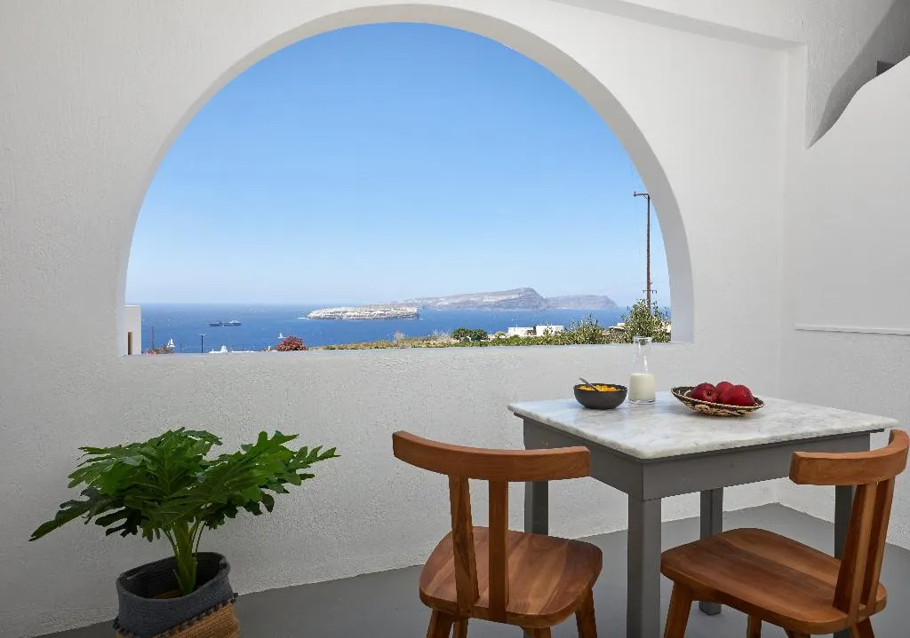 SUITE EXECUTIVE Room, Symmetry Suites, Santorini
