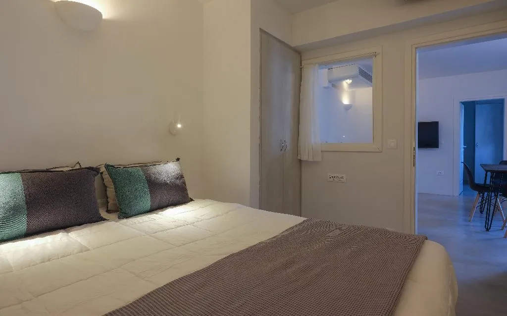 Room, Aplada Suites, Santorini