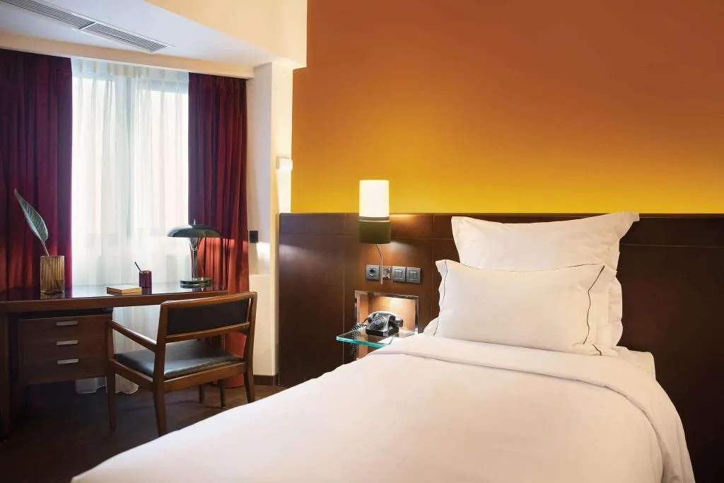 SINGLE STANDARD Room, Brown Acropol, a member of Brown Hotels, Athens