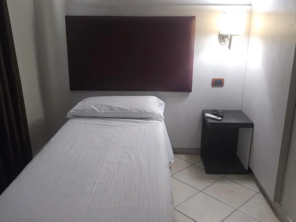 SINGLE STANDARD Room, San Marco, Rome