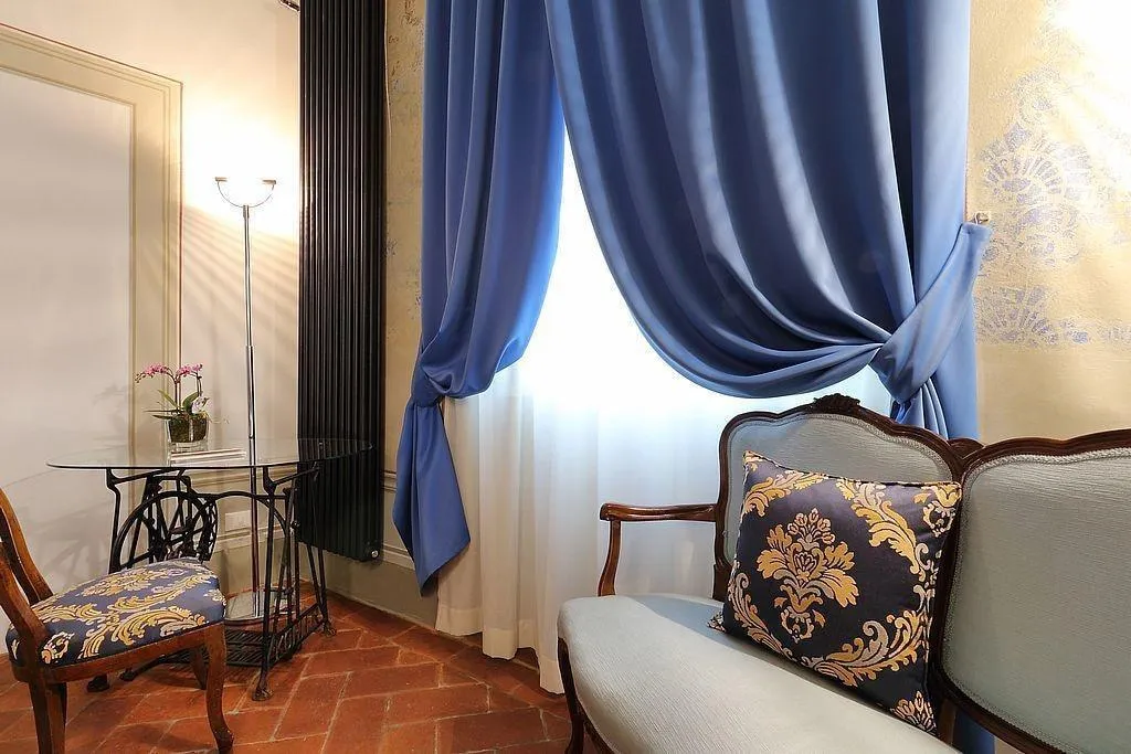 Room, Uffizi Harmony, Florence