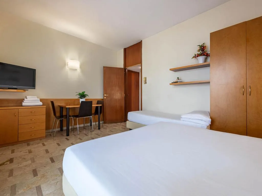 DOUBLE ONE BEDROOM WITH KITCHENETTE Room, iH ApartHotel Milano Argonne Park, Milan