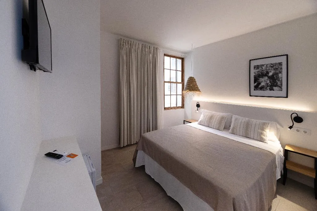 DOUBLE STANDARD Room, Hotel Tres Tocs, Menorca