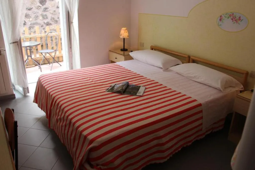 Double or Twin STANDARD Room, Villa Cecilia, Naples