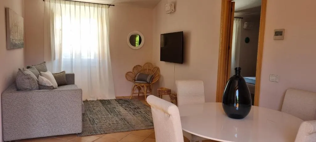 JUNIOR SUITE STANDARD Room, Hotel Borgo Smeraldo, Olbia