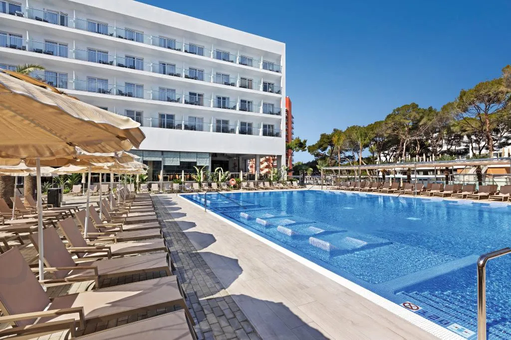 Terrace, Hotel Riu Playa Park - 0'0 All Inclusive, Majorca