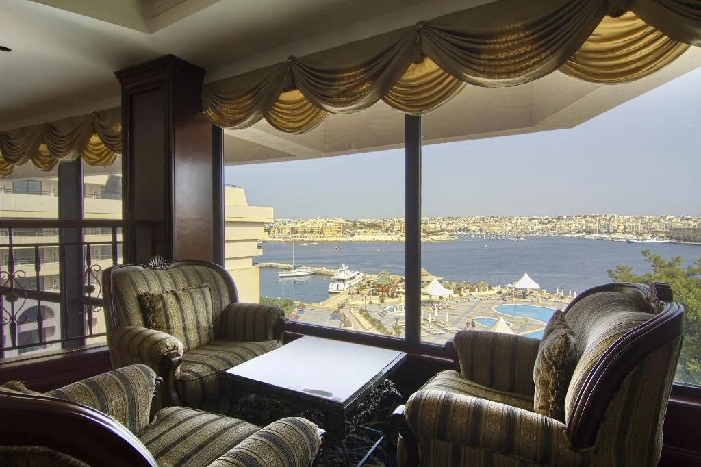 Restaurant, Grand Hotel Excelsior, Malta