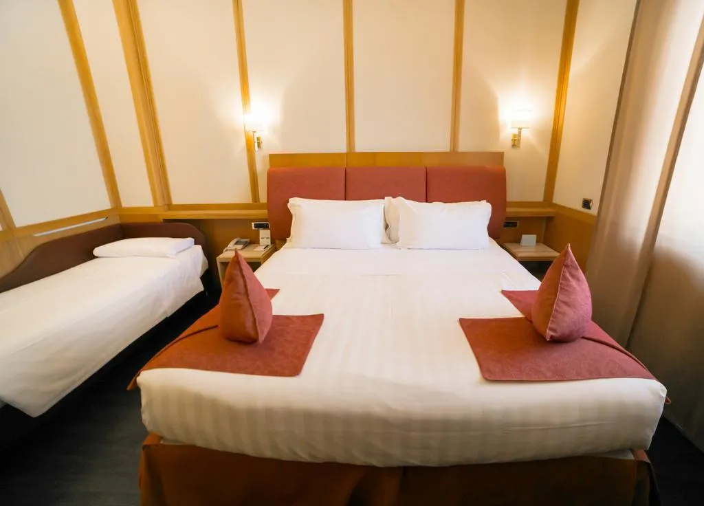 TRIPLE COMFORT Room, Hilton Garden Inn Rome Colosseum, Rome