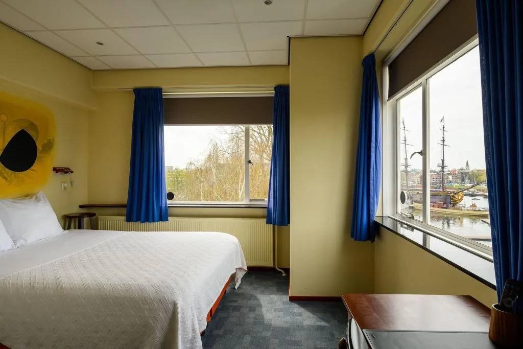 DOUBLE CITY VIEW Room, Pension Homeland, Amsterdam