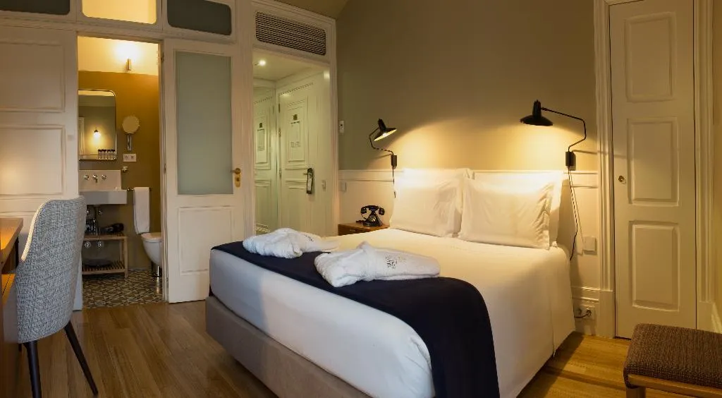 Room CONNECTING ROOM Room, Porto AS 1829 Hotel, Porto
